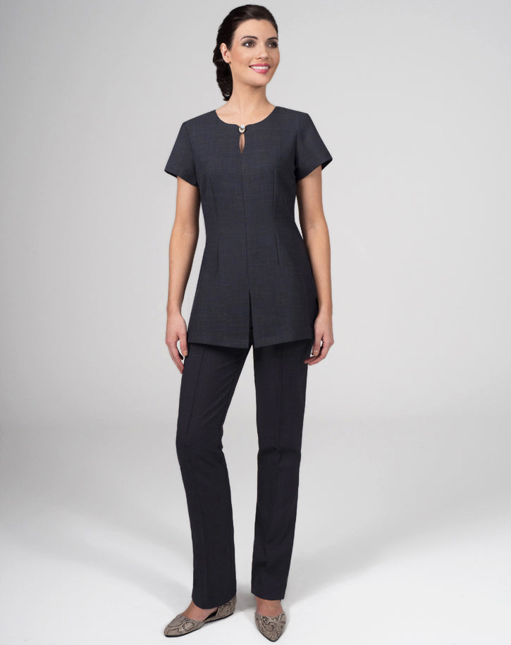 TN806 - Key hole tunic with button in Performance Linen Look