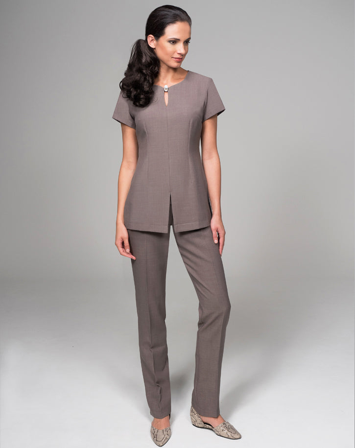 TN806 - Key hole tunic with button in Performance Linen Look